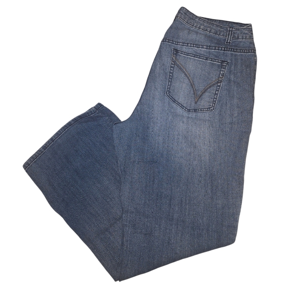 Venezia Lightwash Straight Leg Mom Jeans, Size 18 Reg - Picture 3 of 5